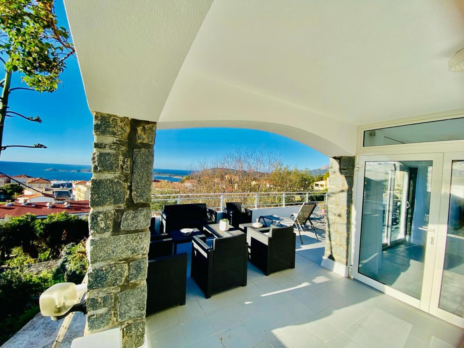 Villa Montalbo Vue Mer De 2 A 10 Personnes Cargèse Exterior foto