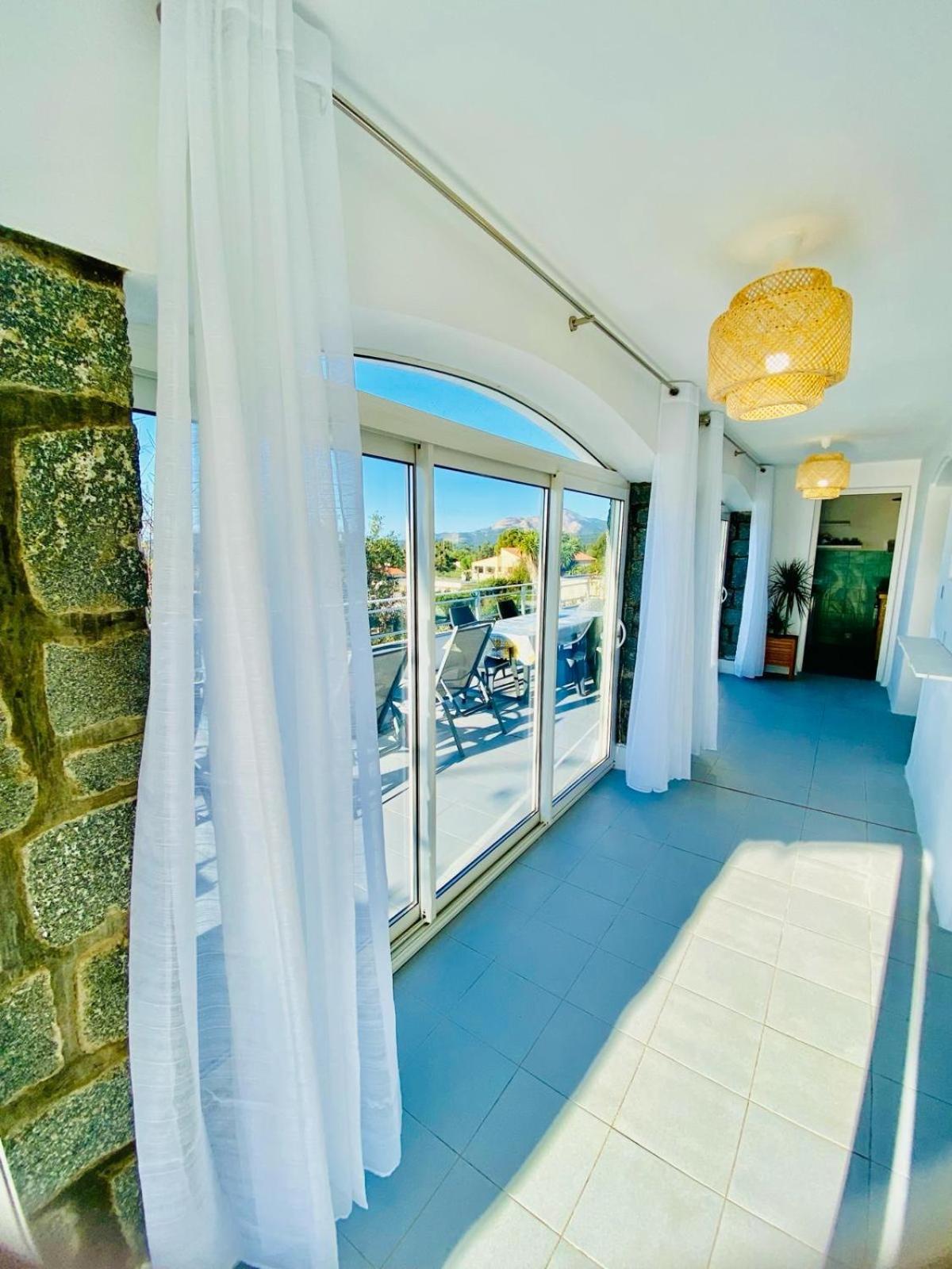 Villa Montalbo Vue Mer De 2 A 10 Personnes Cargèse Exterior foto